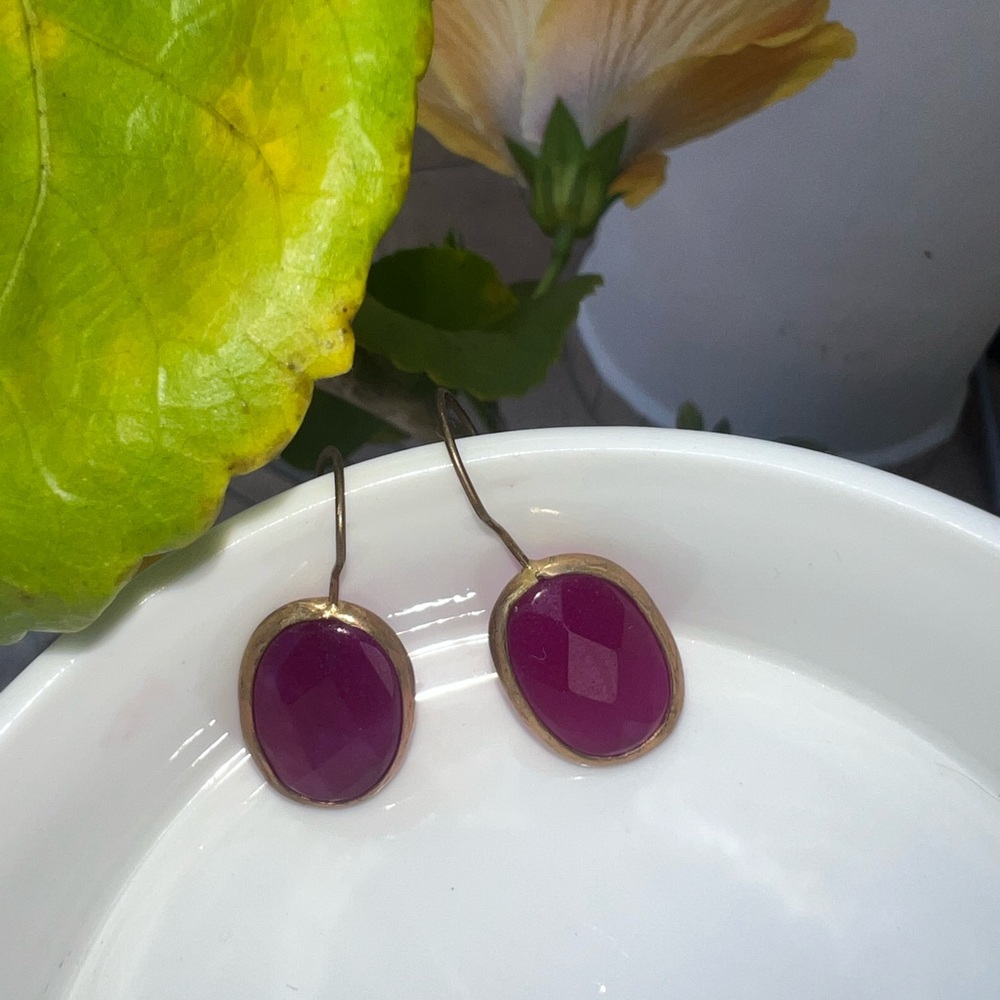 Vintage Rubi Earrings - Picture 6 of 12
